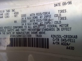 1996 TACOMA, WHITE, LX, EXTD CAB, 2.4L, AT, 2WD. Z25931